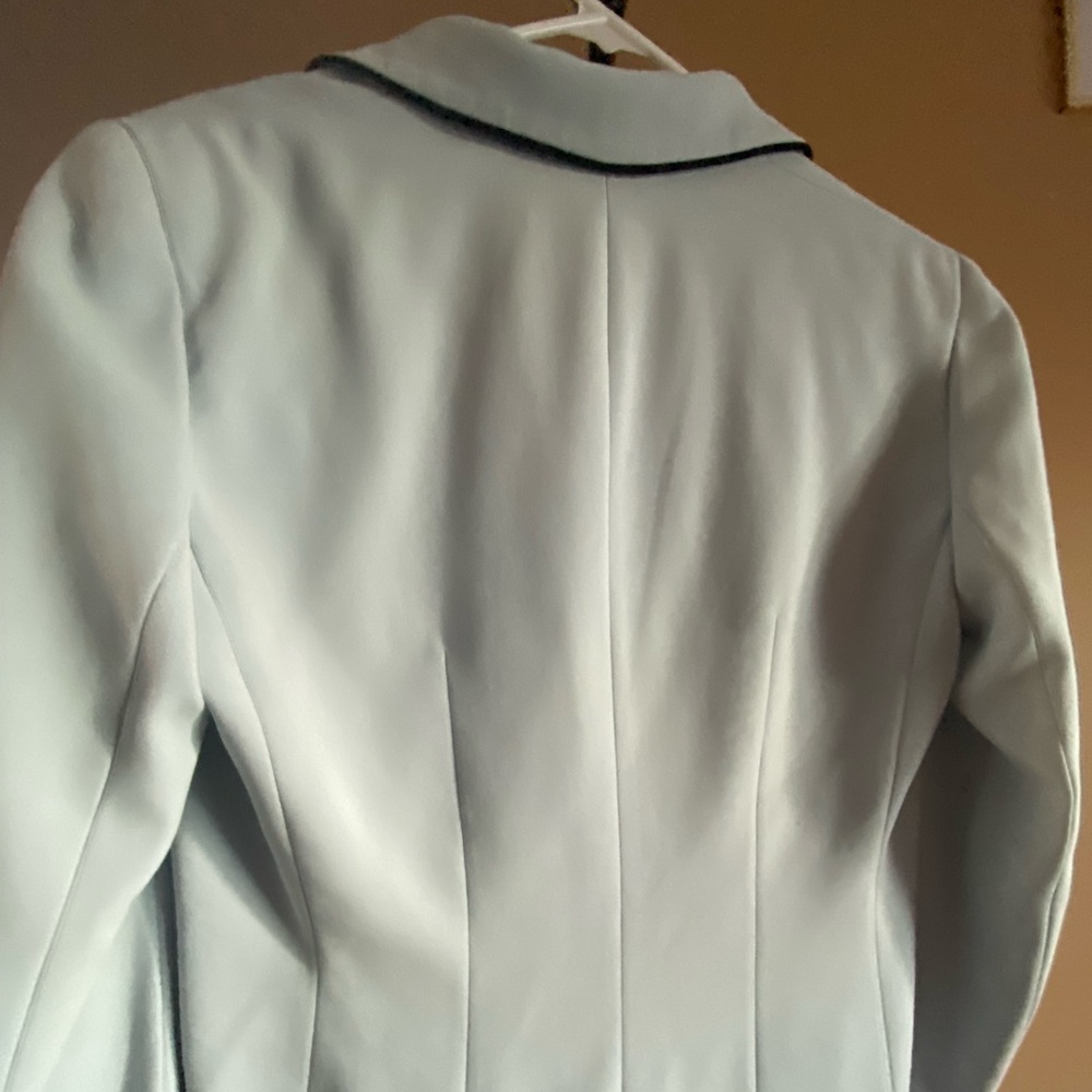 Jones New York size 6 blazer